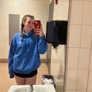 Meet your Posher, Morgan